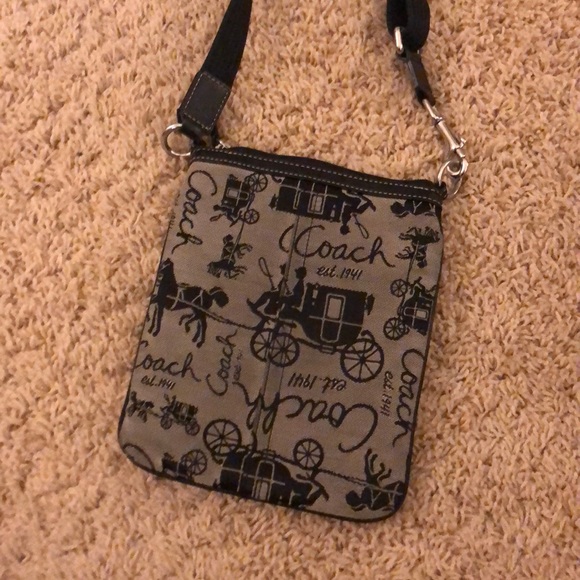 Coach crossbody - Picture 4 of 5
